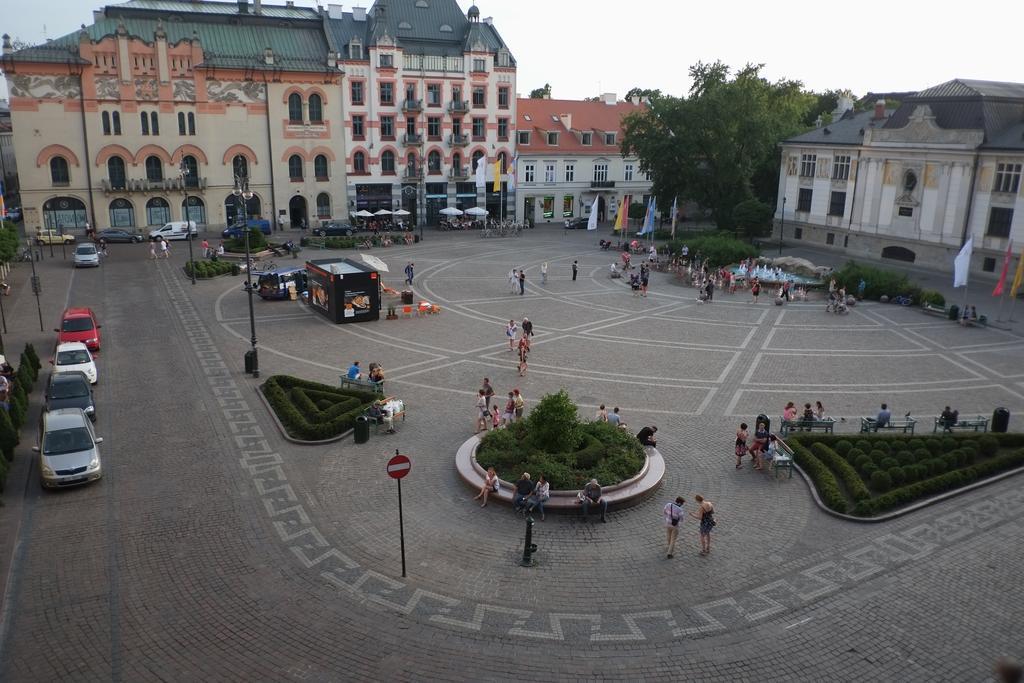 View To The Cracow Basic Appartement Krakau Buitenkant foto